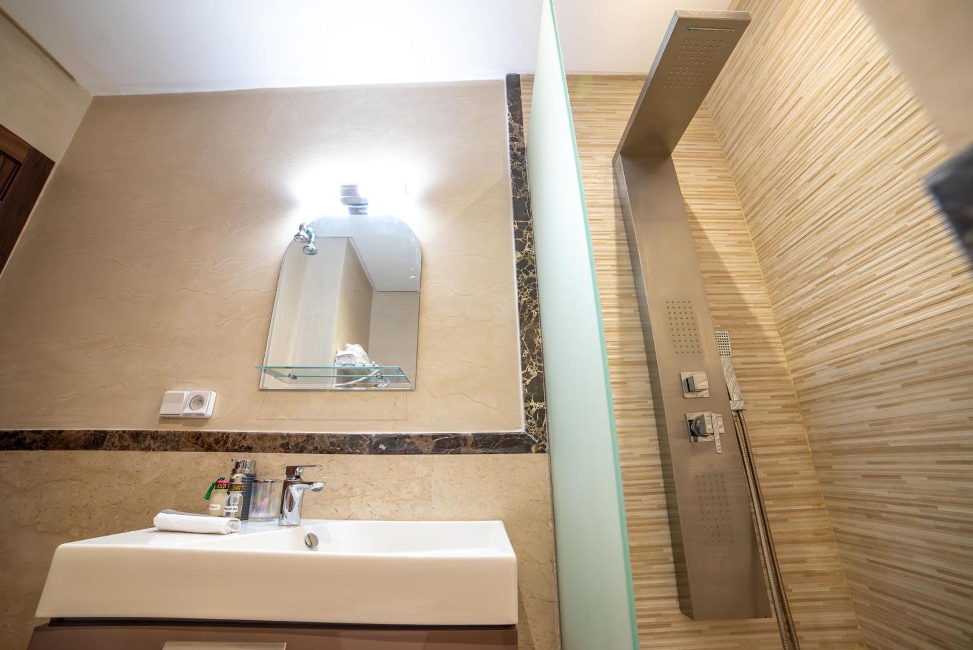 Luxury Seafront Apartment 101Sqm With Wi-Fi And Parking 阿加迪尔 外观 照片